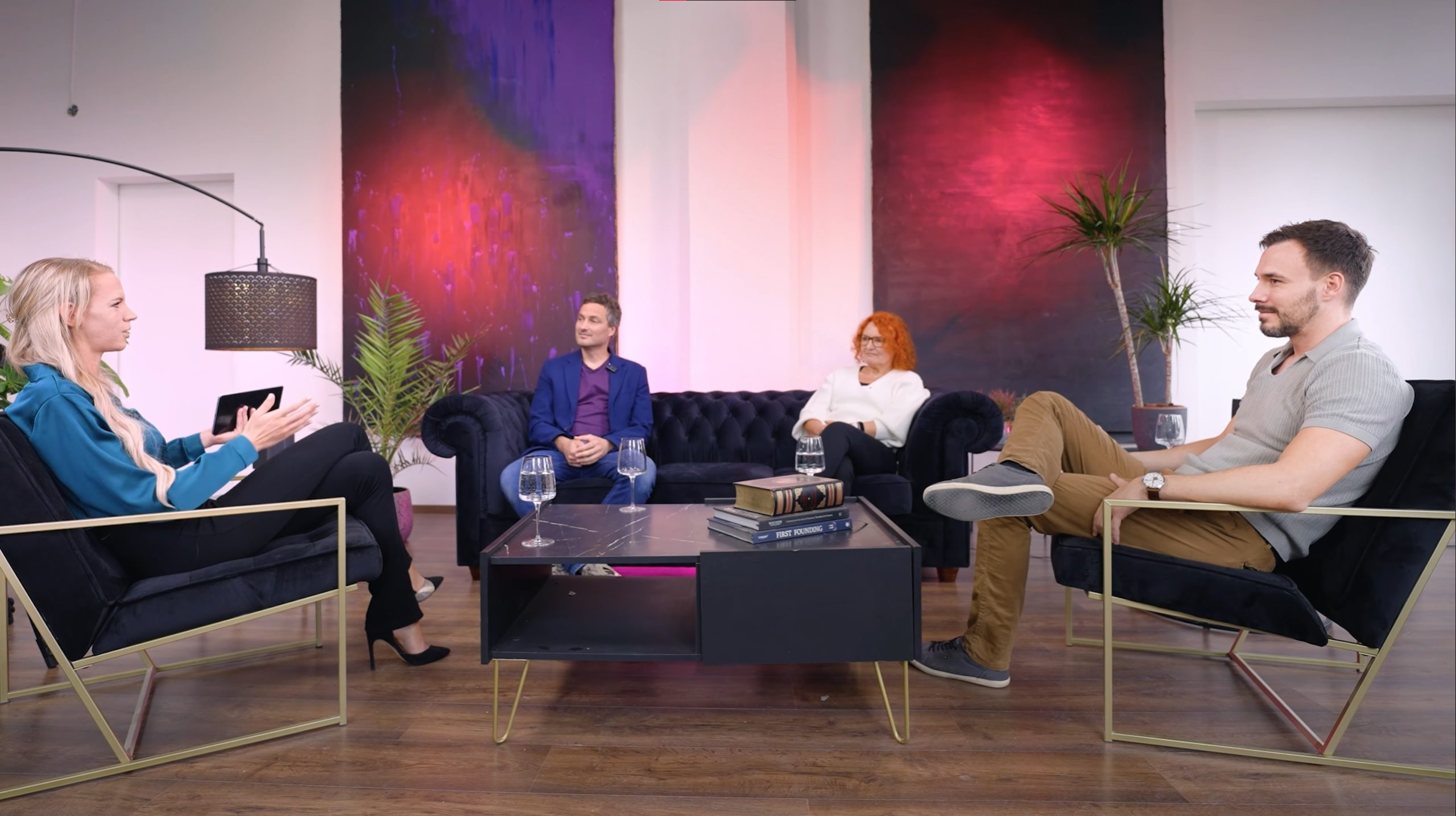 Postavitev in snemanje podcasta v Atelje 55